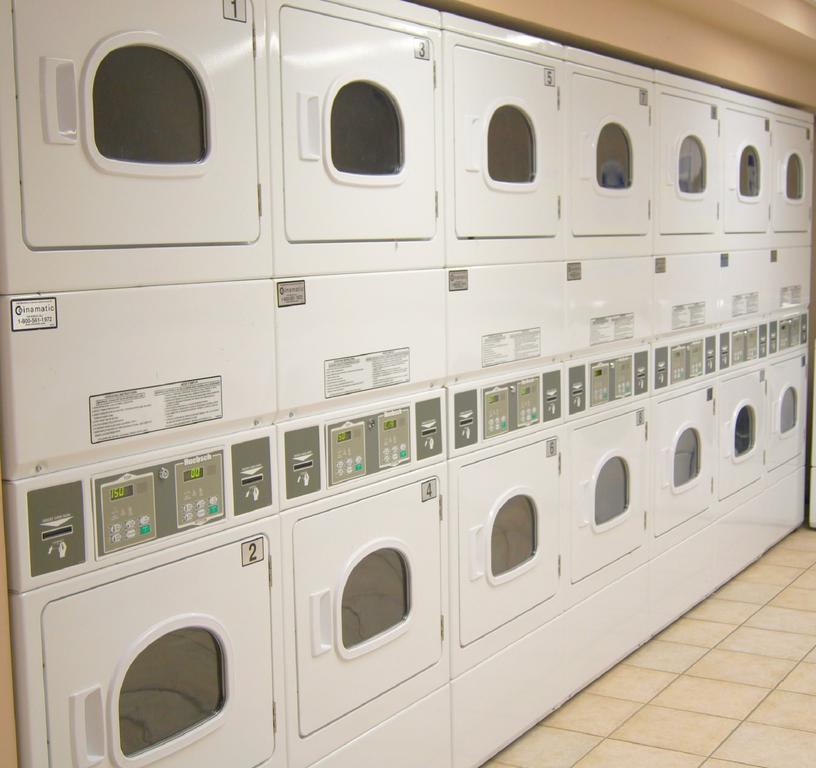 ווטרלו Hotel Laurier - Apartment Style Residence מראה חיצוני תמונה