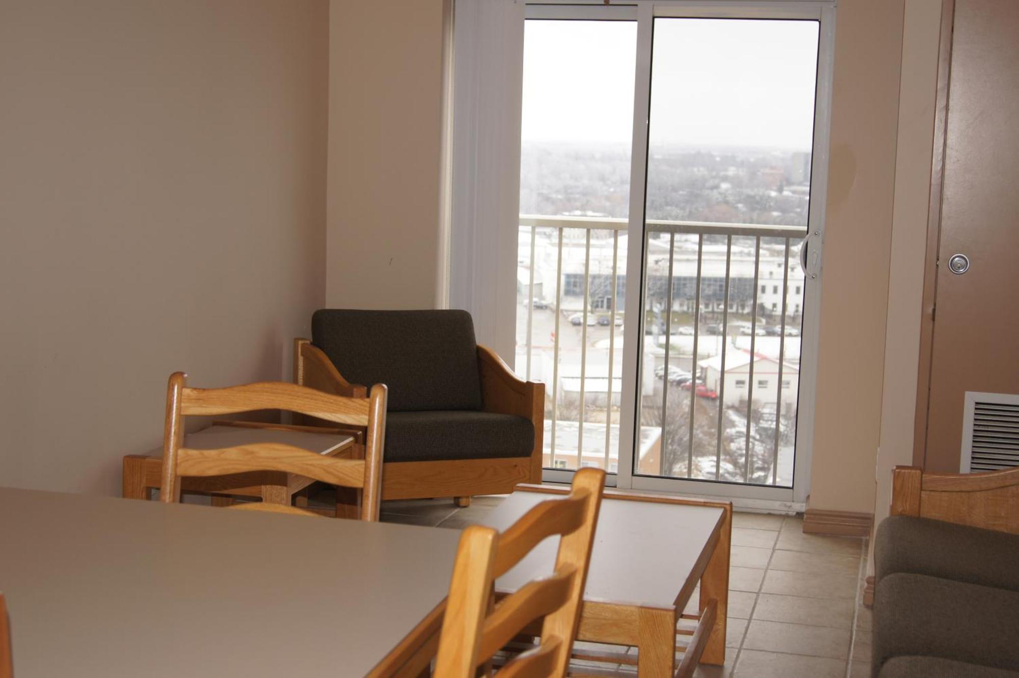 ווטרלו Hotel Laurier - Apartment Style Residence מראה חיצוני תמונה
